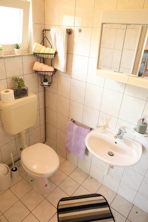 Apartmani Sarlija Pakostane Exterior photo